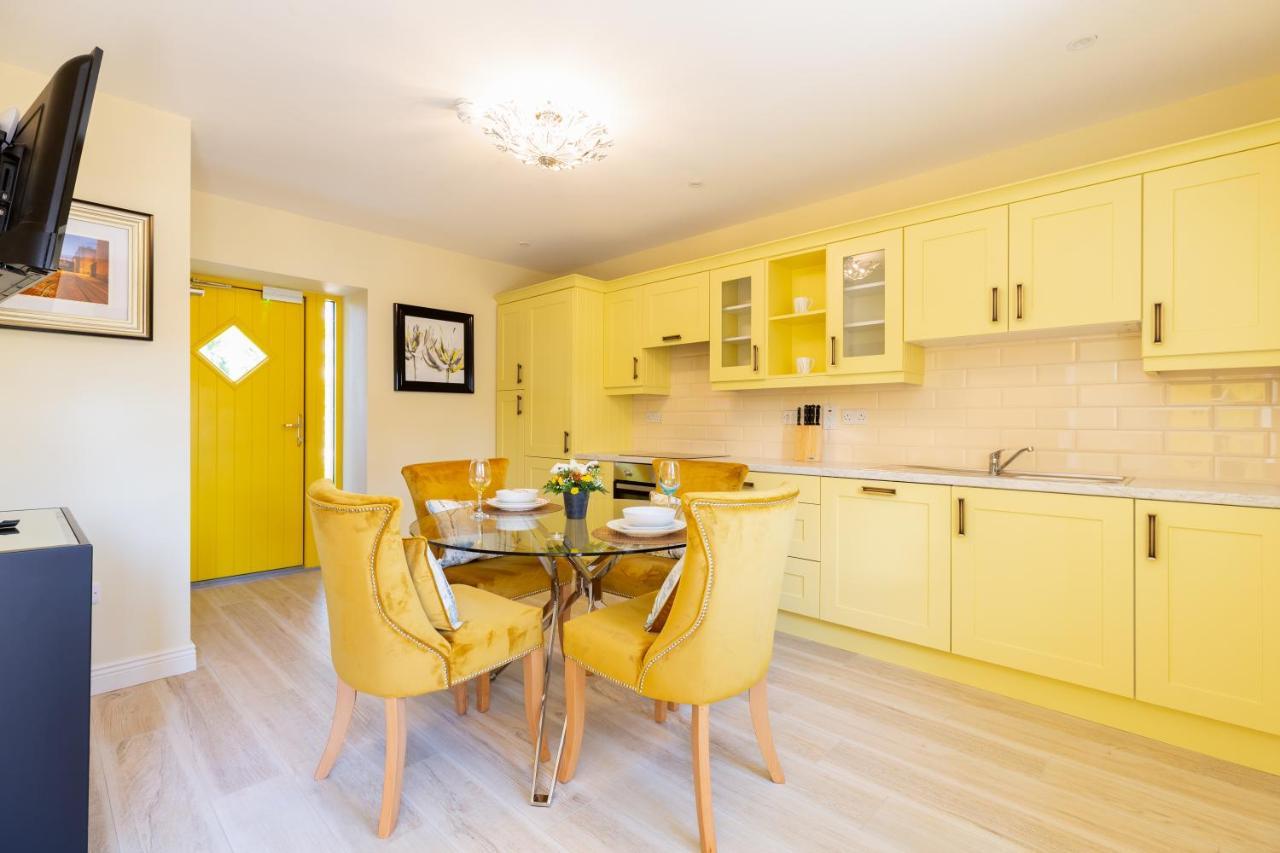 Bective Stud Apartments ナヴァン エクステリア 写真